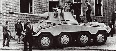 Тяжелый бронеавтомобиль SdKfz 234 (8-Rad)
