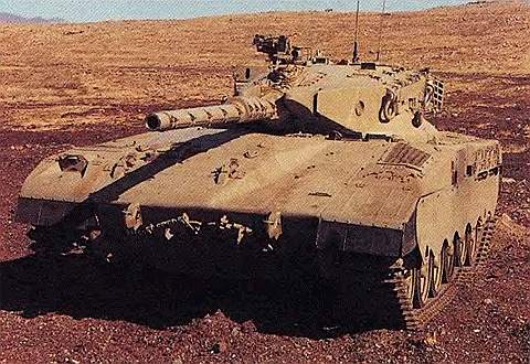 Основное боевые танки «Меркава» Mk 1 и Mk 2